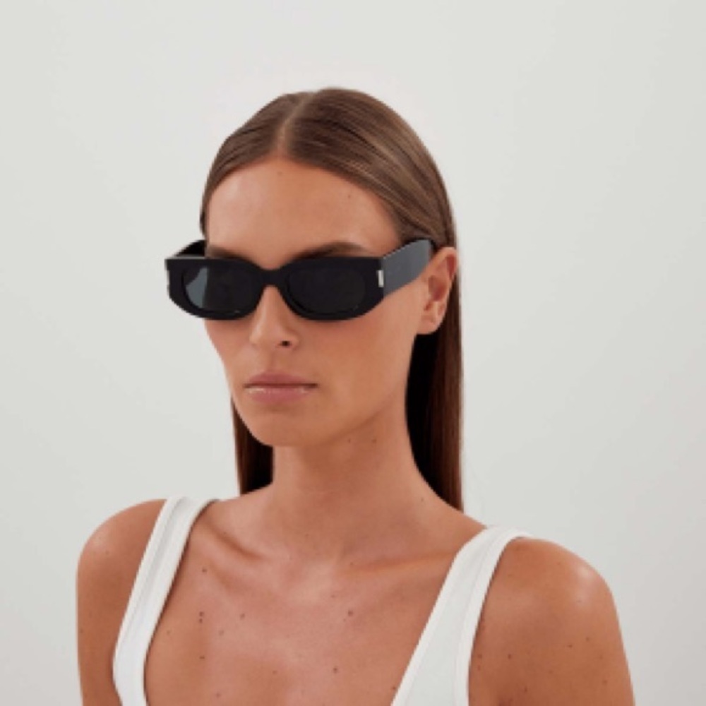 NEW!!! Yves Saint Laurent SL-697-001 51mm Authentic